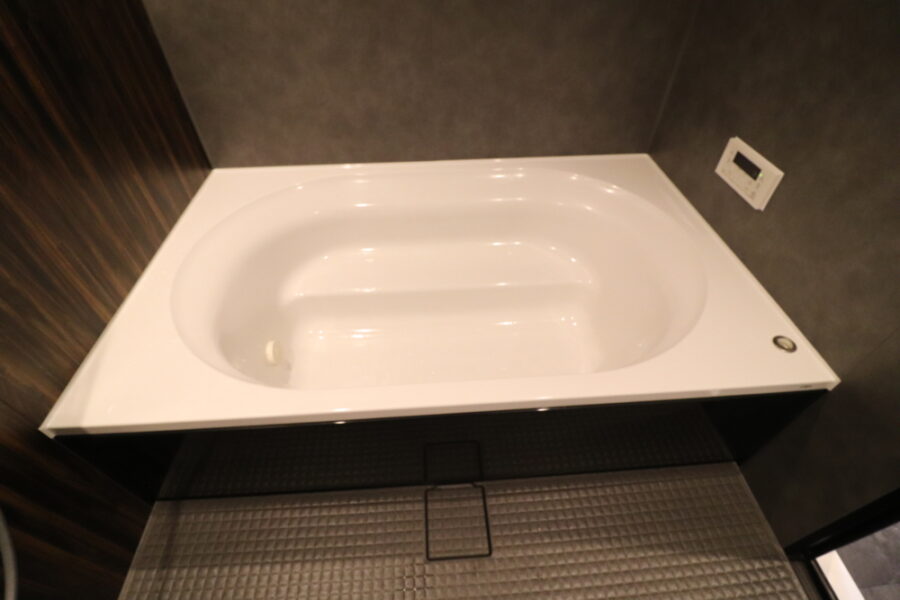 落ち着いたホテルライクなバスルーム