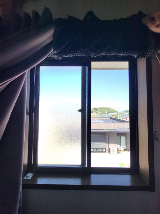内窓を設置して見た目・断熱性アップ