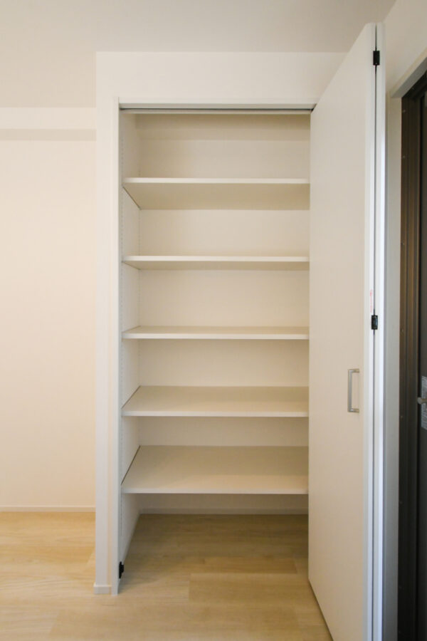 パントリードアは幅広く使いやすく