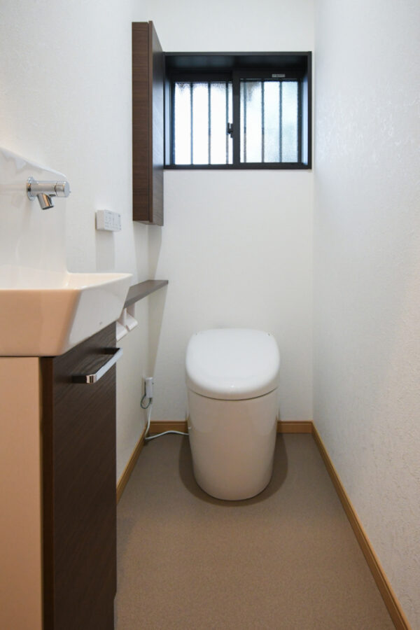 タンクレストイレで清掃性も抜群good