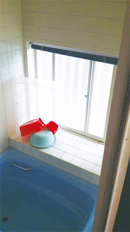 【浴室内窓】腐食していた窓も大きく明るい室内に！