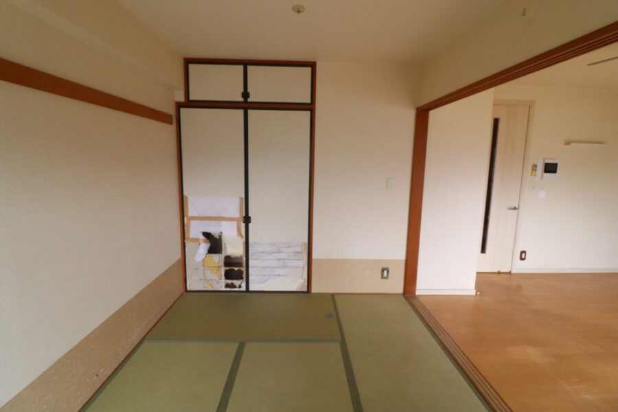 押し入れからクローゼットへ収納しやすく