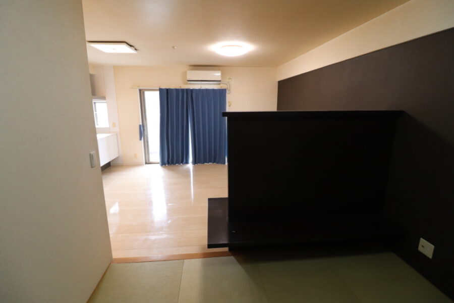 リビングとバリアフリーで出入りしやすく