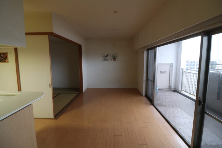 コンクリート直張りの防音フローリング張替