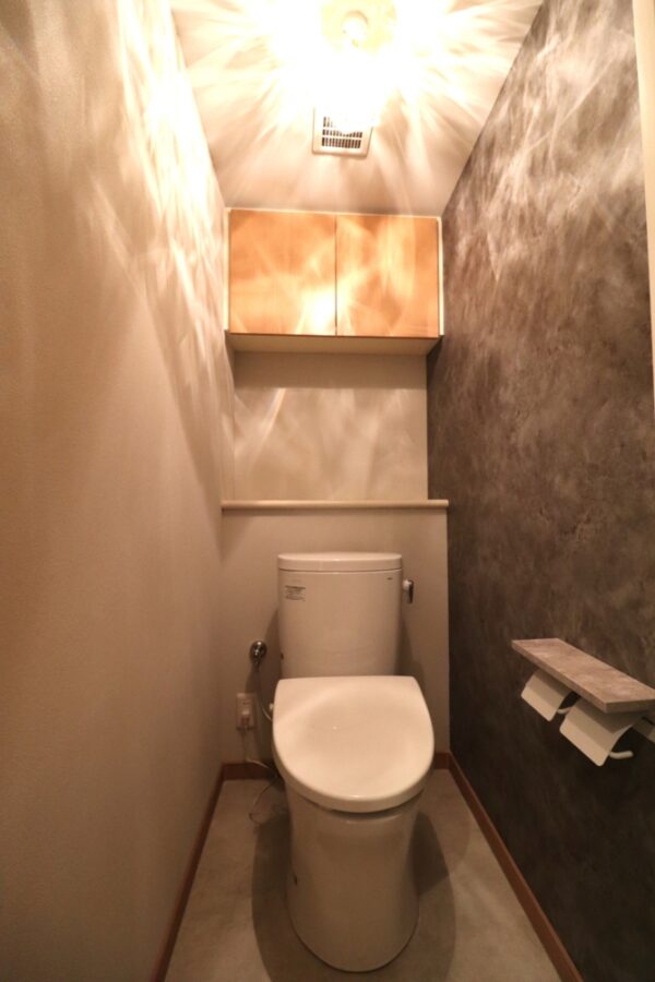 ペンダント照明も光り輝く