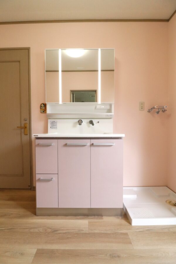 湿気にも強いステンレスキャビネット