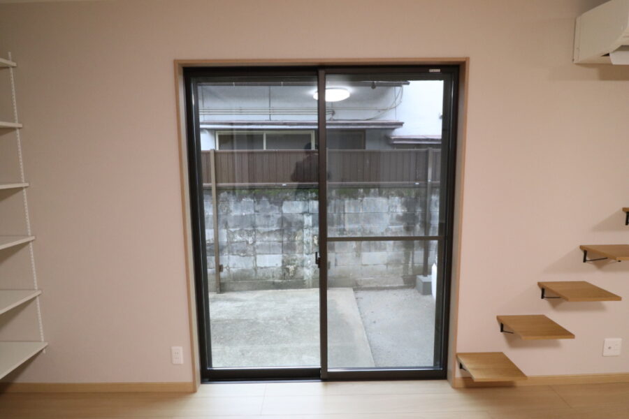 大きすぎるサッシは1間サイズへ