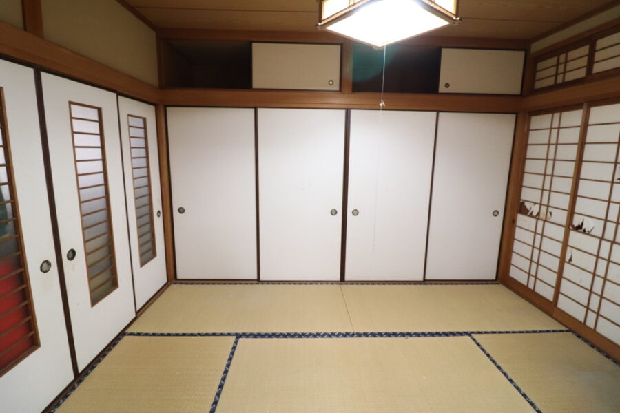 大きな押入れからクローゼットへ