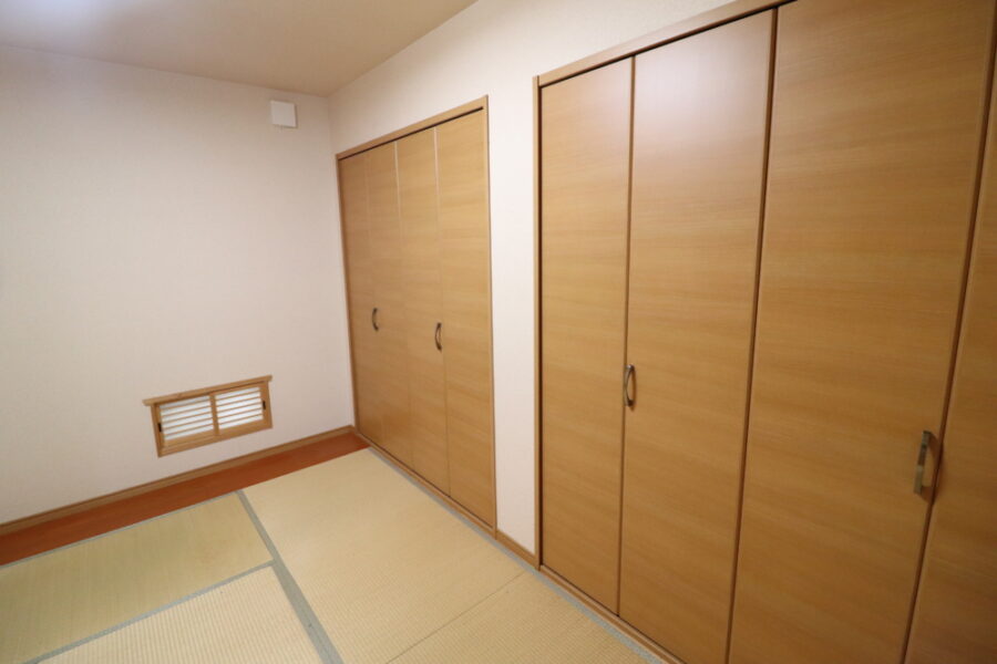 メルクシパイン集成材でキャビネット作成