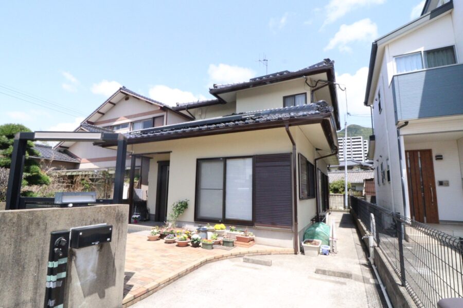 外壁や鉄部も全て一新外壁塗装