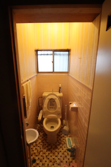 タンクレストイレで清掃性も抜群good