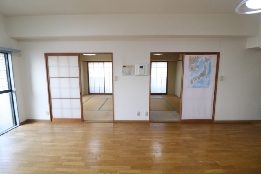引き違い戸から引き戸へ変わる