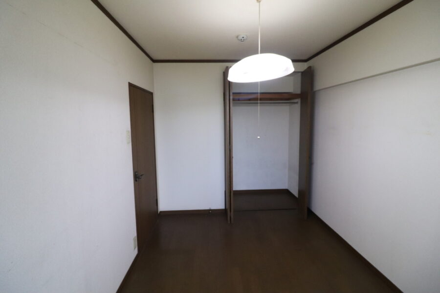 クローゼット部分はユニットバス空間んい取り込まれる