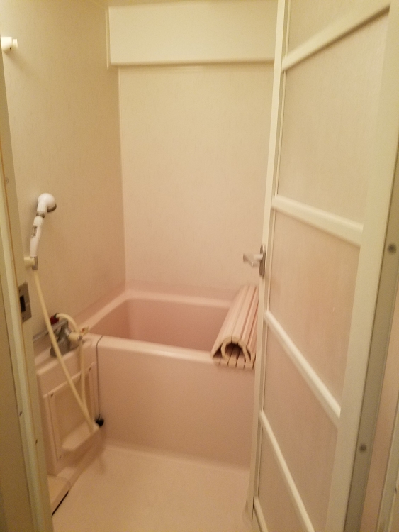高断熱浴槽のバスルーム