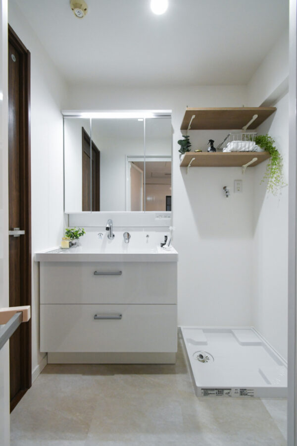 75cmから90cmへ間口広げた洗面台