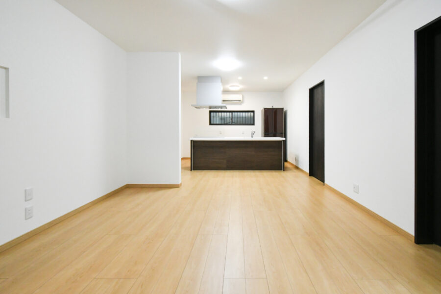 リビングが広く明るい